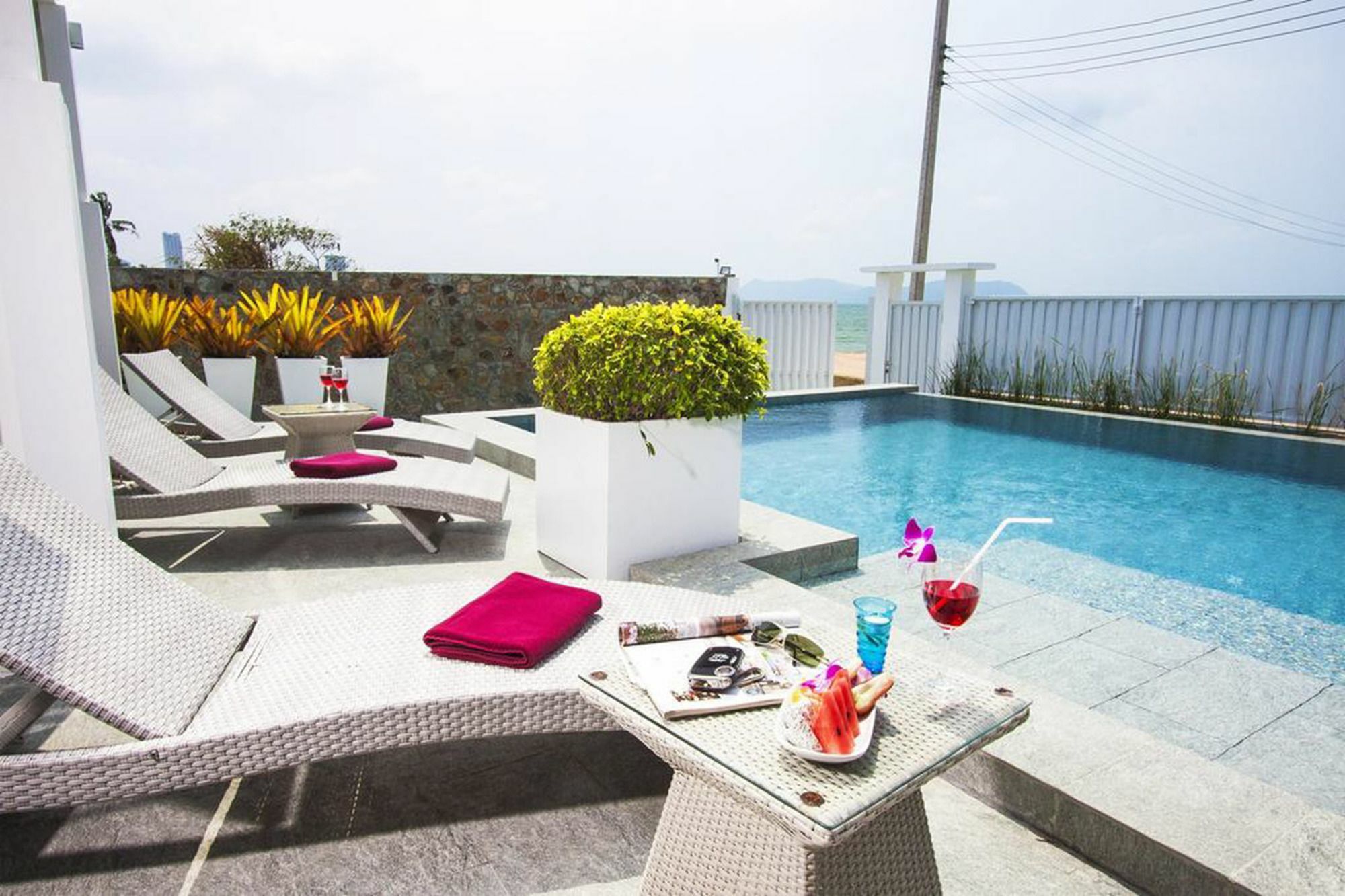Villa 7Th Heaven Beach Front Pattaya ภายนอก รูปภาพ