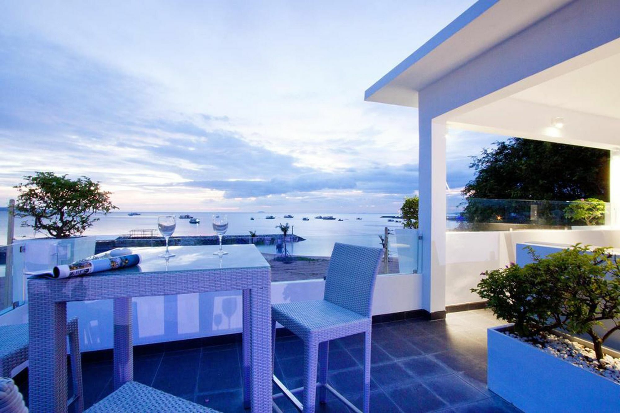 Villa 7Th Heaven Beach Front Pattaya ภายนอก รูปภาพ